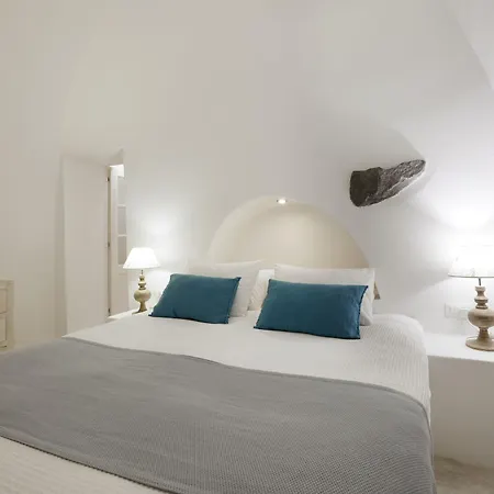 Azalea Holiday home Oia (Santorini)