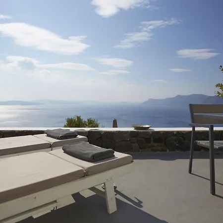 Holiday home Azalea Oia (Santorini)