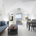 Azalea Oia